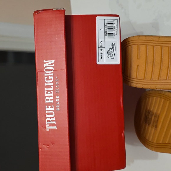 New In Box True Religion Sneakers TRKIM-BLK6 - Picture 6 of 10
